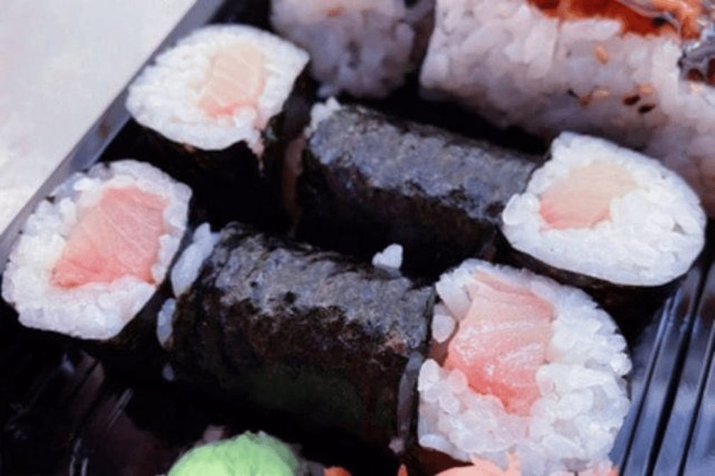 S22. Yellow Tail Roll.