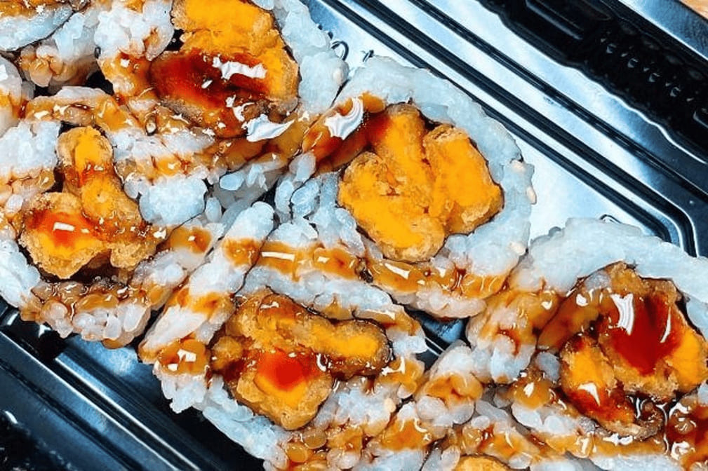 S38. Sweet Potato Tempura Roll.