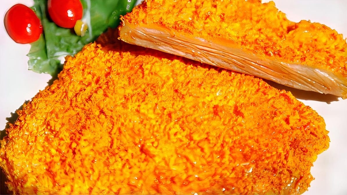 A10. Fried Chicken Fillet (XXL) - 椒盐大鸡排.