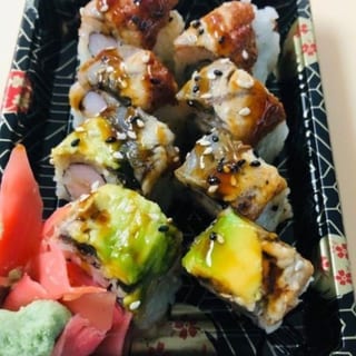 S61. Dragon Roll