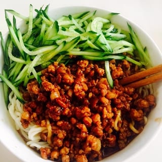N11. Fried Bean Paste Noodles - 炸酱面