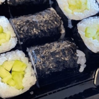 S19. Cucumber Roll