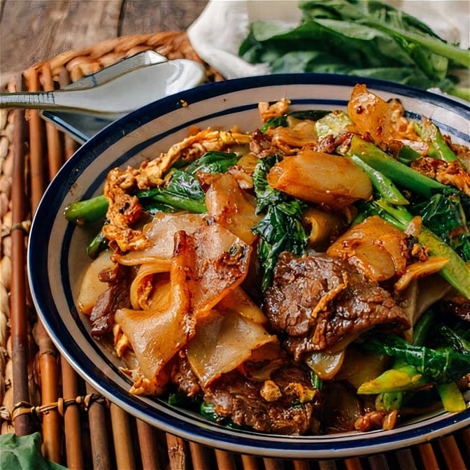 N3. Pad See Ew - 干炒牛河.