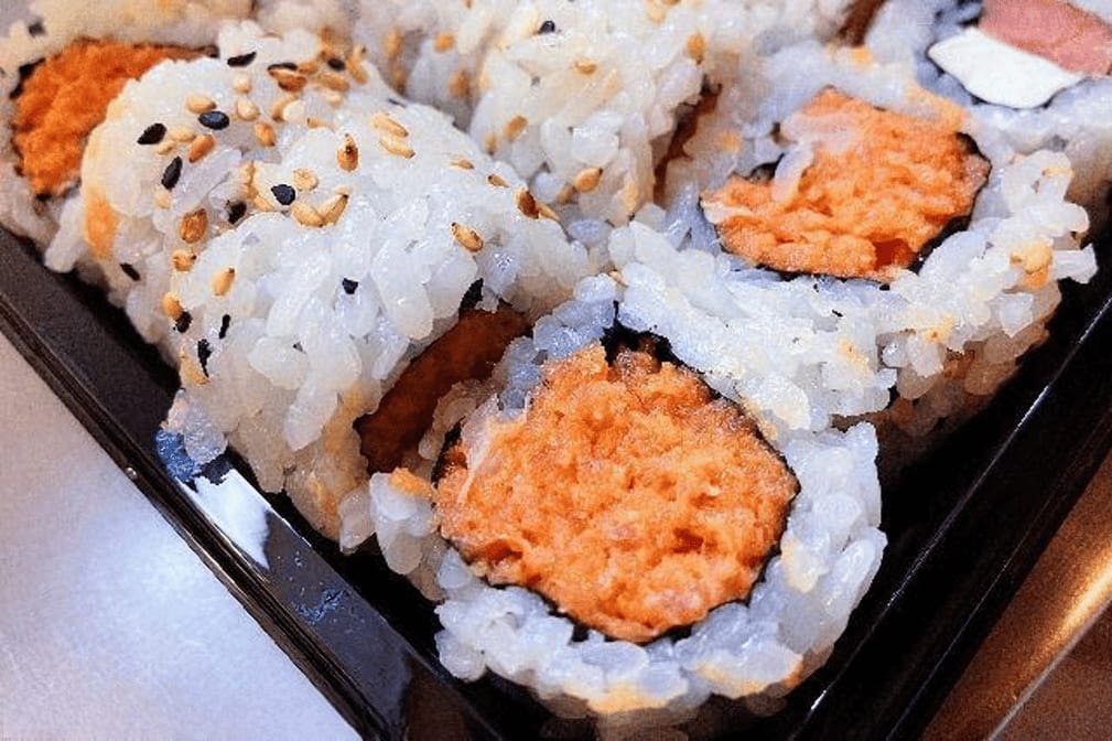 S29. Spicy Tuna Roll.