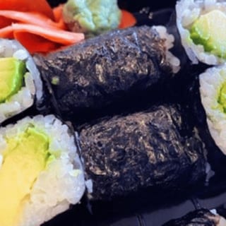 S17. Avocado Roll
