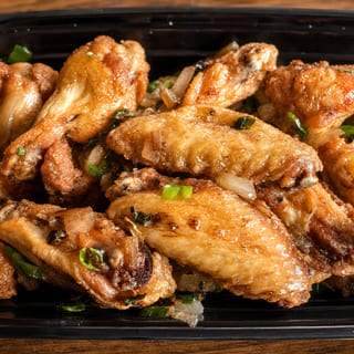 A12. Chicken Wings (10) - 炸鸡翅 (10)